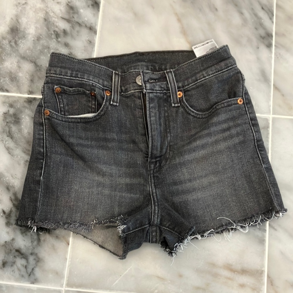 Levi’s shorts